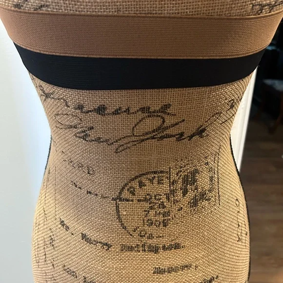 London Fog Tan and Black Women's Belts - Picture 2 of 3